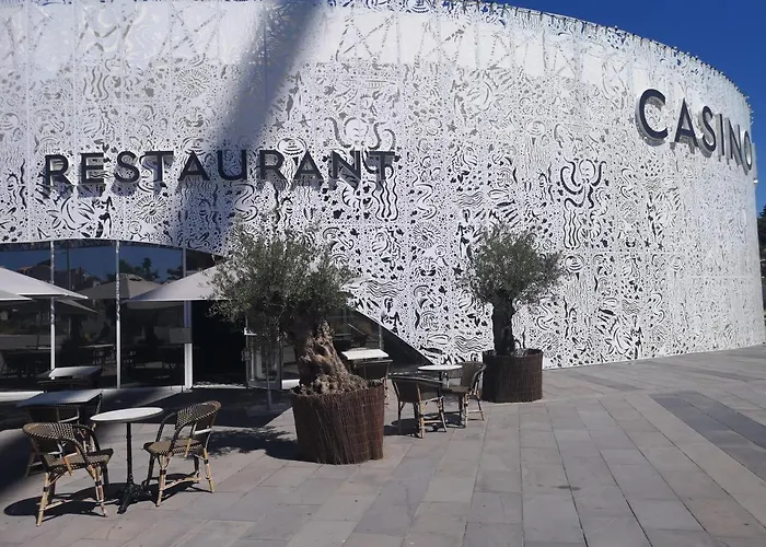 Studio Climatise Centre Port Piscine
